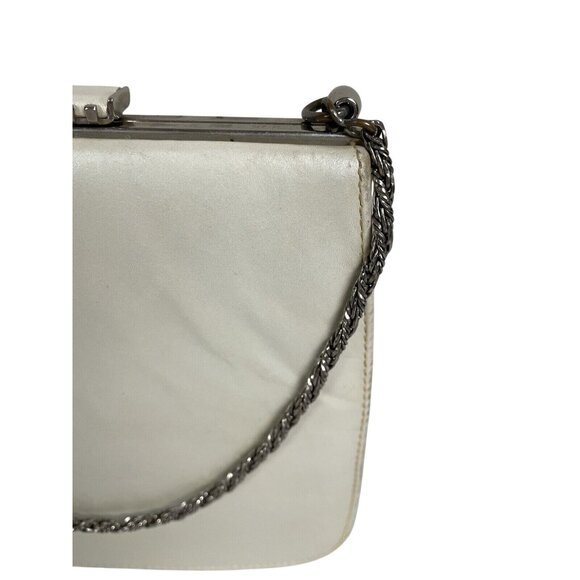 Vintage 1950s 1960s Nicholas Reich Pearl White Hand Bag Purse Bag Silver Chain - Picture 2 of 12